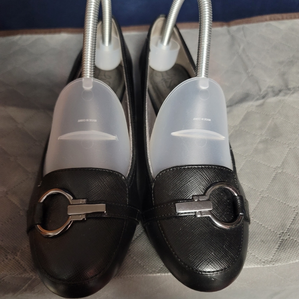 Life Stride Fulton Wedge Slip Ons. Size 7.5W. (951)